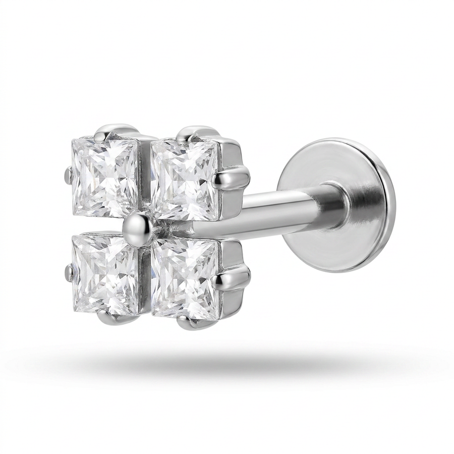 Barretta con quattro zirconi quadrati luminosi in Titanio - Piercing per orecchio