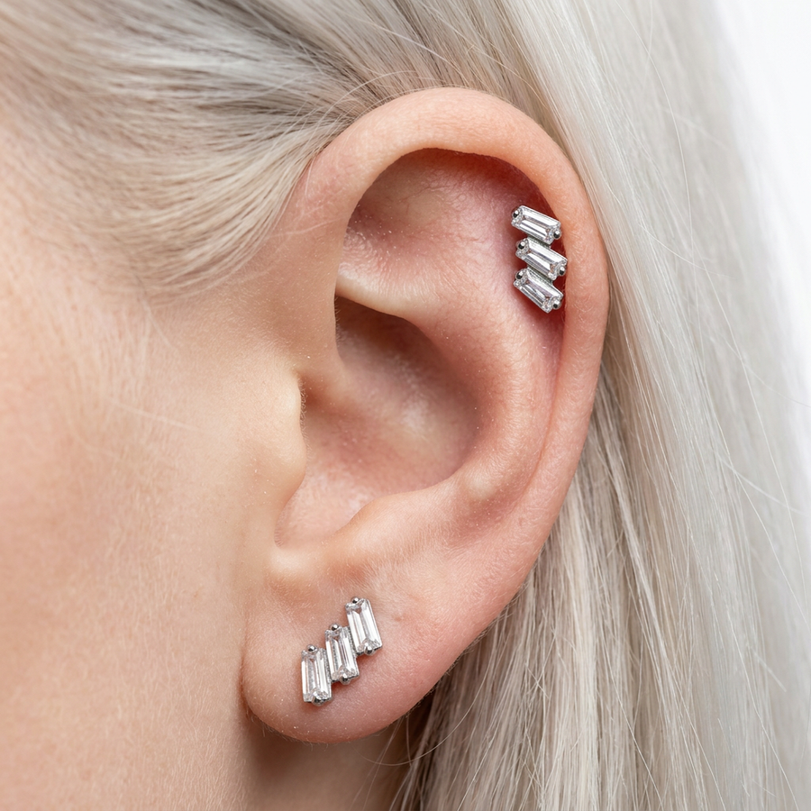 Barretta con zirconi in Titanio- Piercing per orecchio
