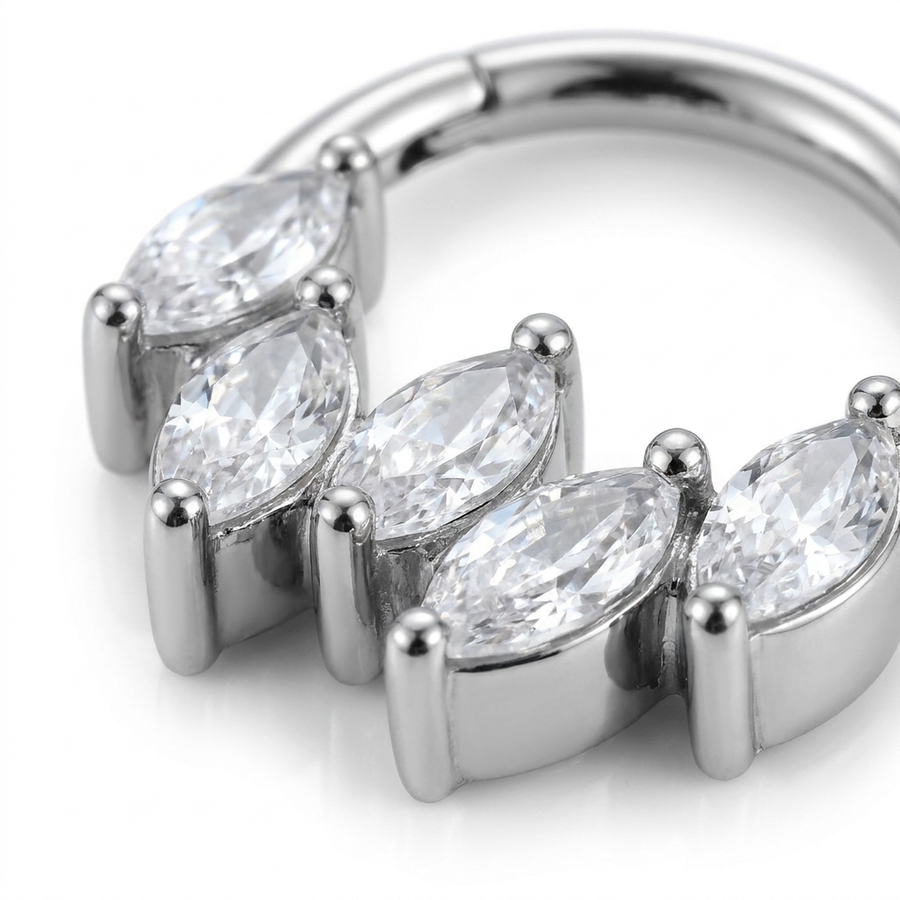 Cerchietto con cinque zirconi in Acciaio Chirurgico 316L - Piercing per orecchio / naso
