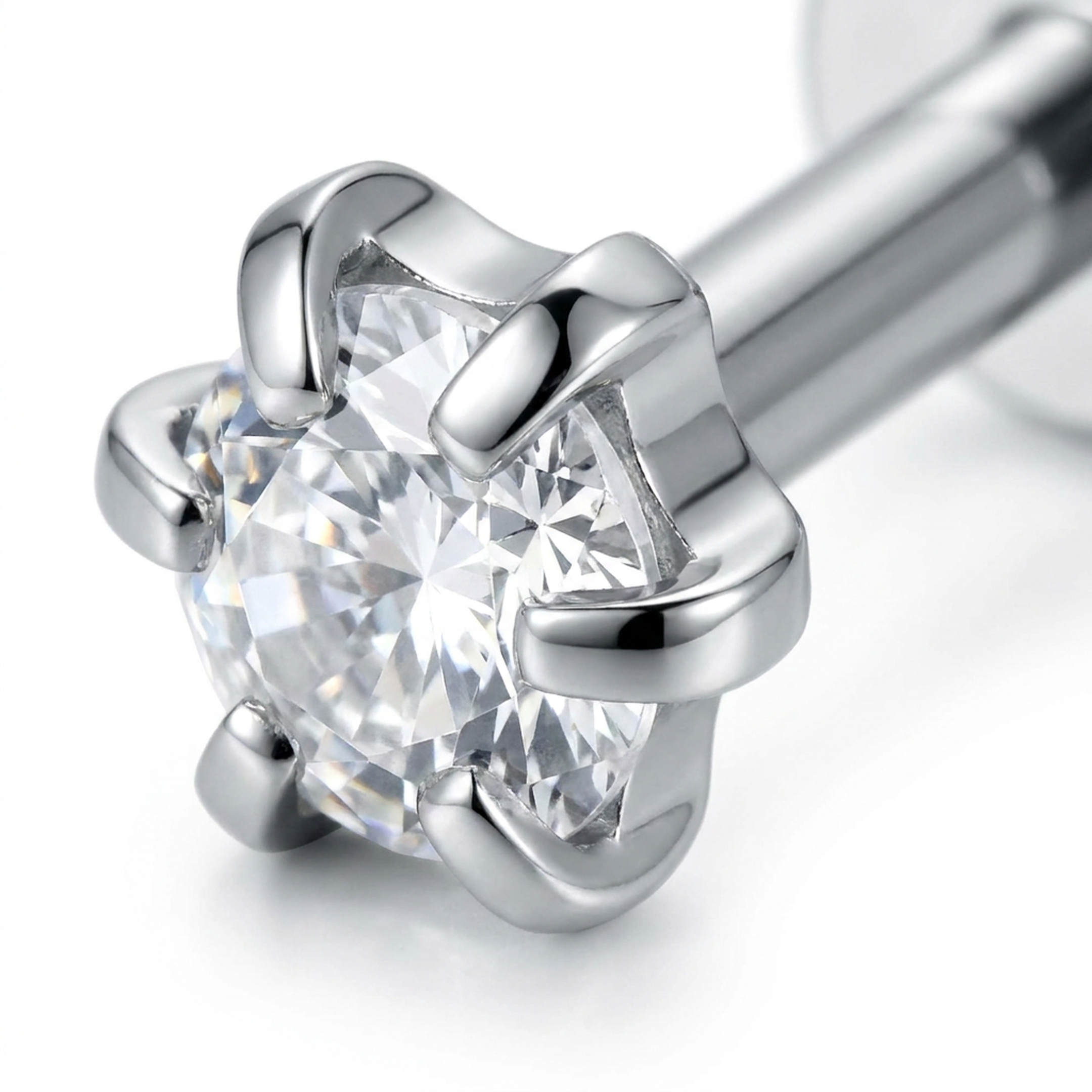 Piercing con zircone in Titanio F136 - Piercing per Lobo, helix, forward helix, conch, flat, tragus