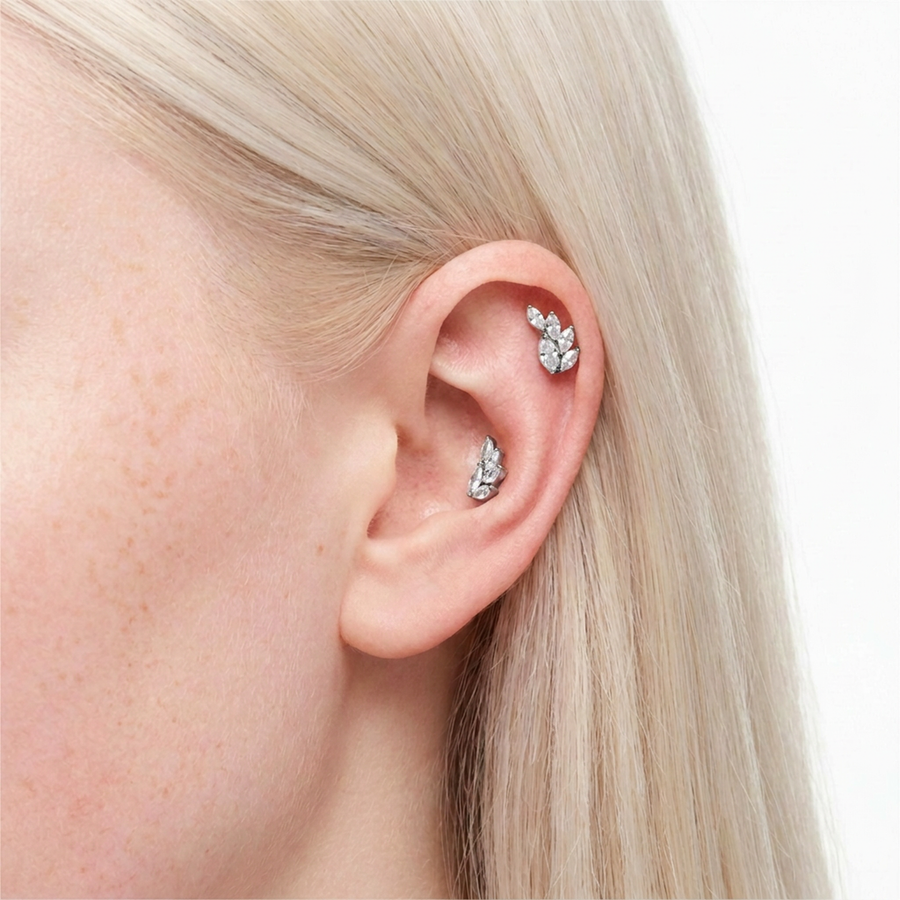Barretta con sette petali zirconati in Acciaio Chirurgico 316L - Piercing per lobo, helix, forward helix, conch, flat, tragus