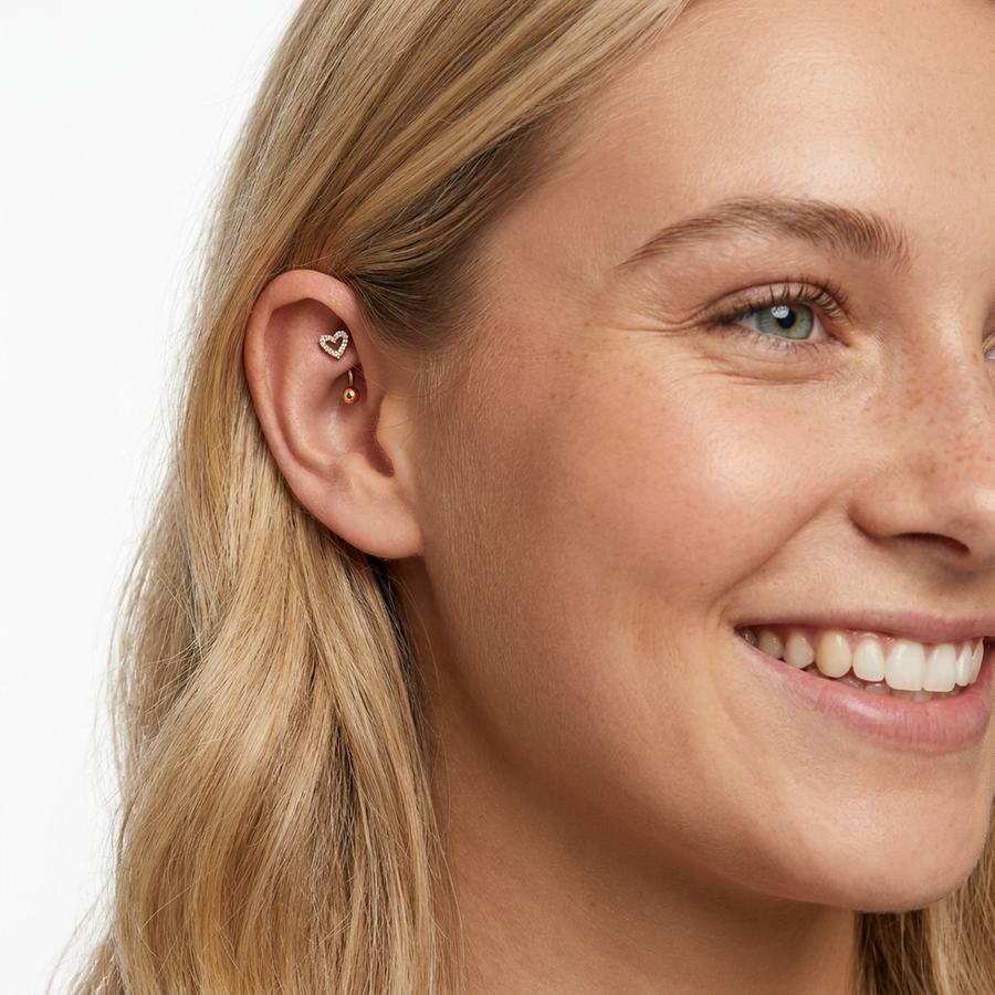 Piercing con cuore e zirconi in Titanio G23 - Piercing per Rook, snug, eyebrow