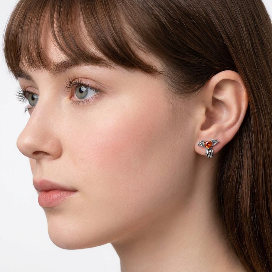 Piercing con cuore rosso zirconato e ali di pipistrello in Acciaio Chirurgico 316L - Piercing per lobo, helix, forward helix, conch, flat, tragus