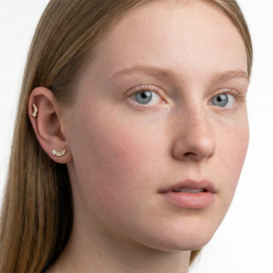 Piercing con tre zirconi in Titanio G23- Piercing per Lobo, helix, forward helix, conch, flat, tragus