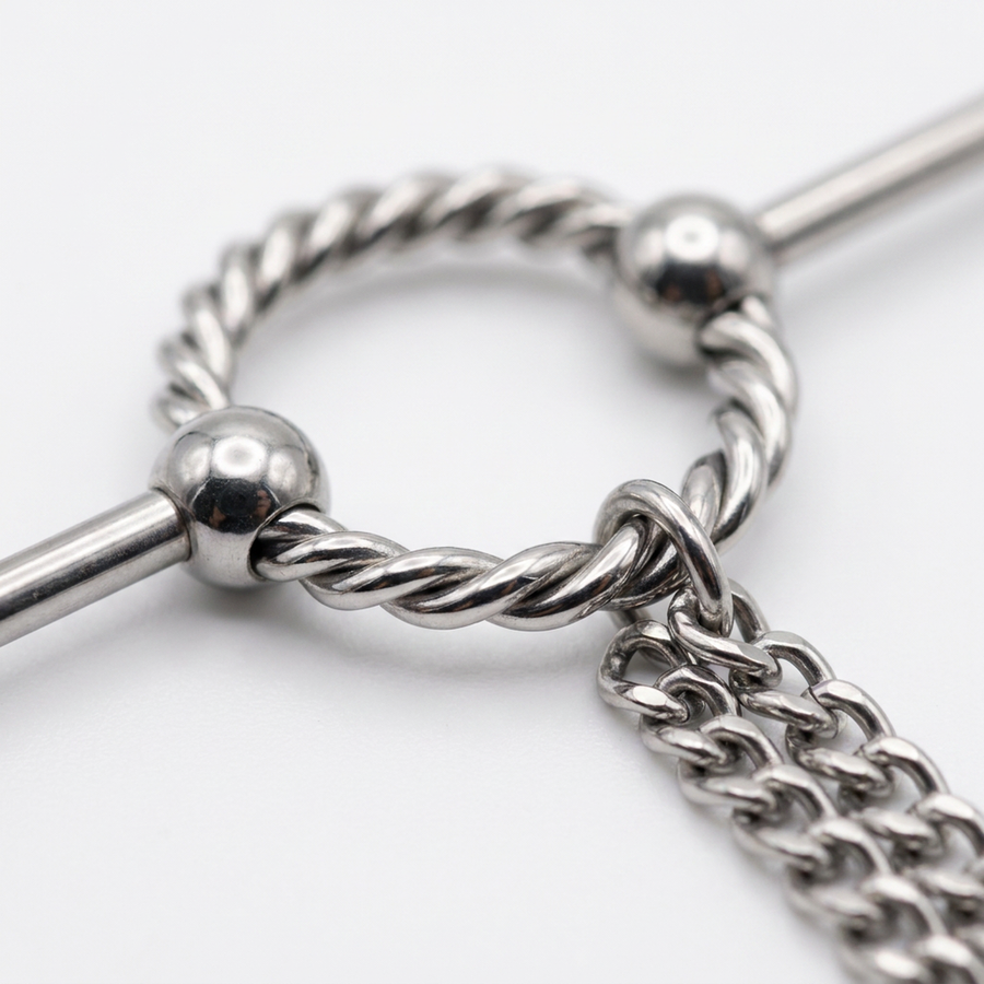 Piercing con catena pendente in Acciaio Chirurgico 316L - Piercing per industrial