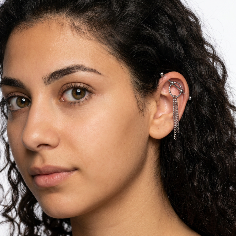 Piercing con catena pendente in Acciaio Chirurgico 316L - Piercing per industrial