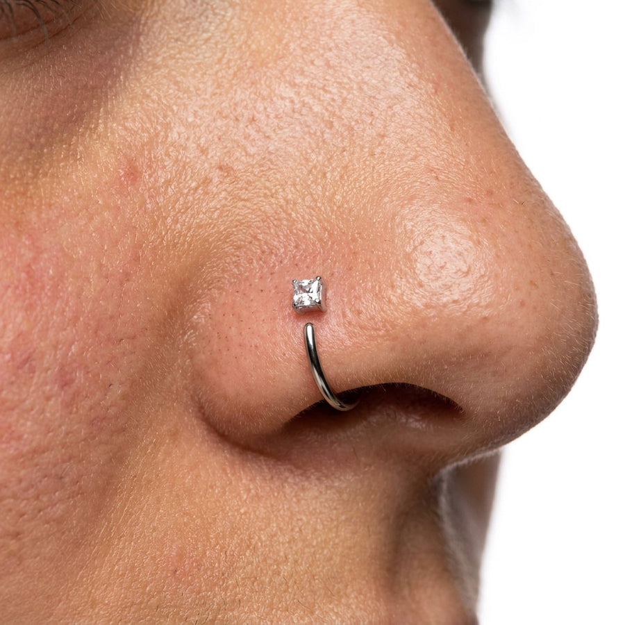 Piercing con zircone rotondo, quadrato, a stella, a cuore e in Acciaio Chirurgico 316L - Piercing per nostril