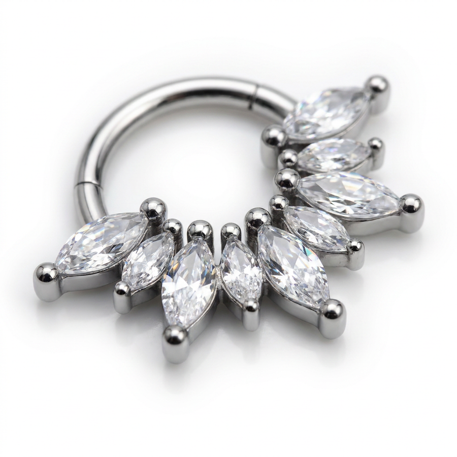 Piercing con petali di zirconi in Acciaio Chirurgico 316L - Piercing per lobo, helix, daith, septum