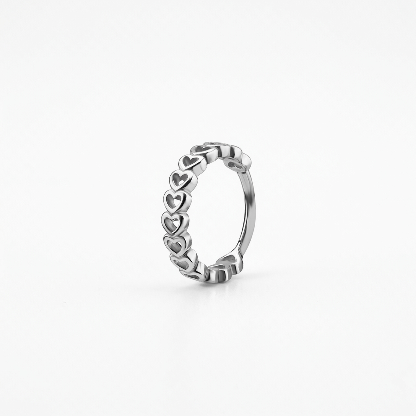 Cerchietto con cuoricini in Acciaio Chirurgico 316L - Piercing per lobo, helix, forward helix, conch, tragus, antitragus, rook