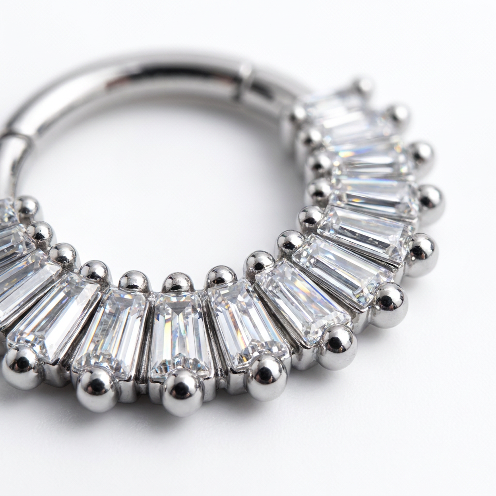 Piercing con zirconi rettangolari in Acciaio Chirurgico 316L - Piercing per lobo, helix, daith, septum