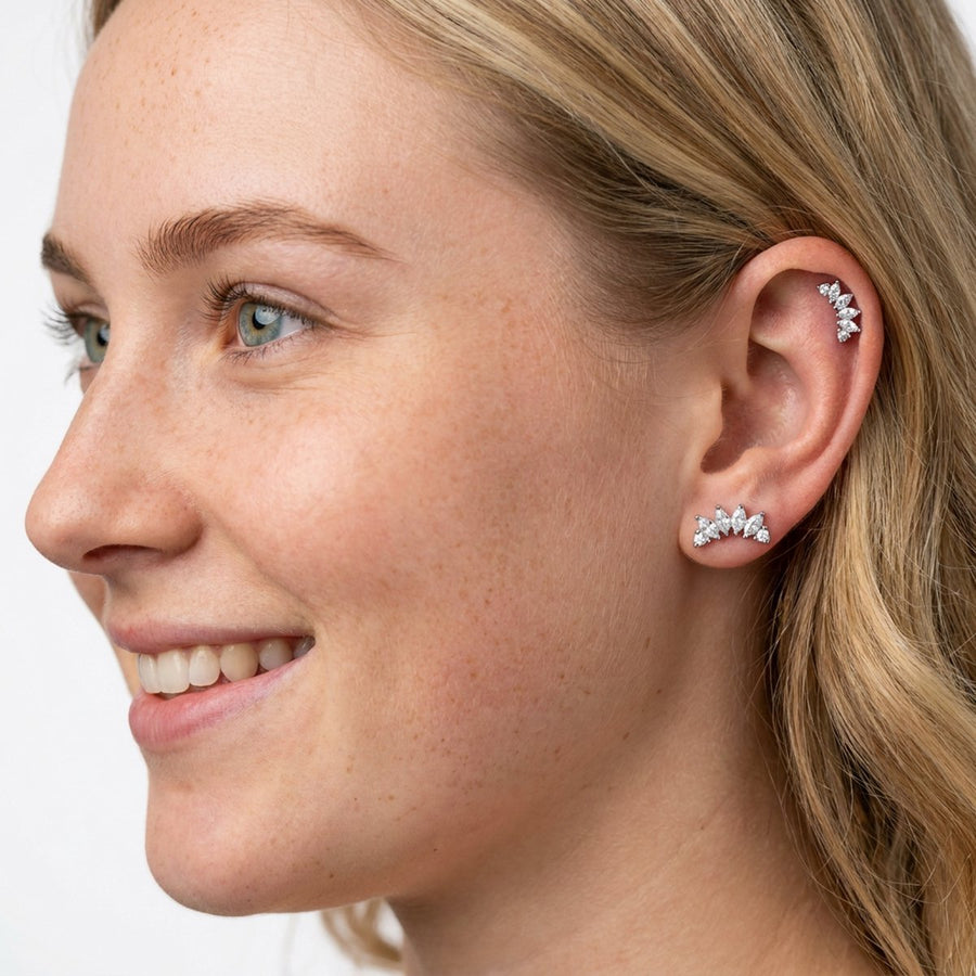 Barretta con sei zirconi in Acciaio Chirurgico 316L - Piercing per lobo, helix, forward helix, conch, flat, tragus