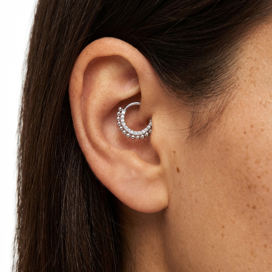 Piercing con zirconi e palline in Titanio G23 - Piercing per Lobo, helix, daith, septum