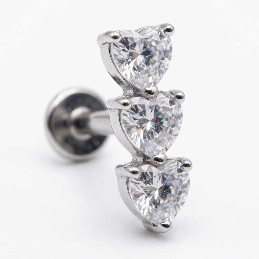 Piercing con zirconi a cuore in Titanio G23- Piercing per Lobo, helix, forward helix, conch, flat, tragus