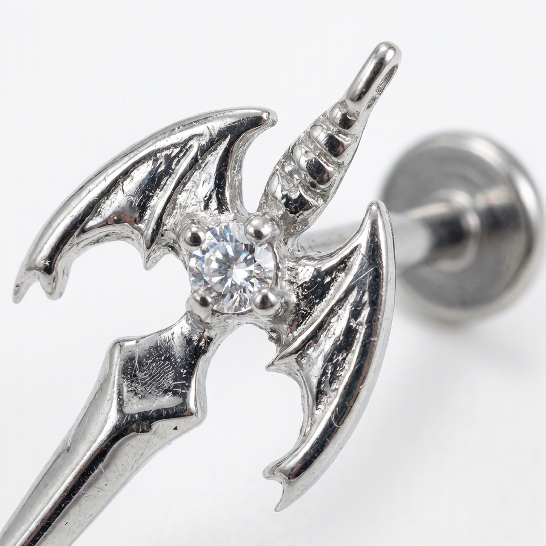 Piercing con pipistrello e zirconi in Titanio G23- Piercing per Lobo, helix, forward helix, conch, flat, tragus