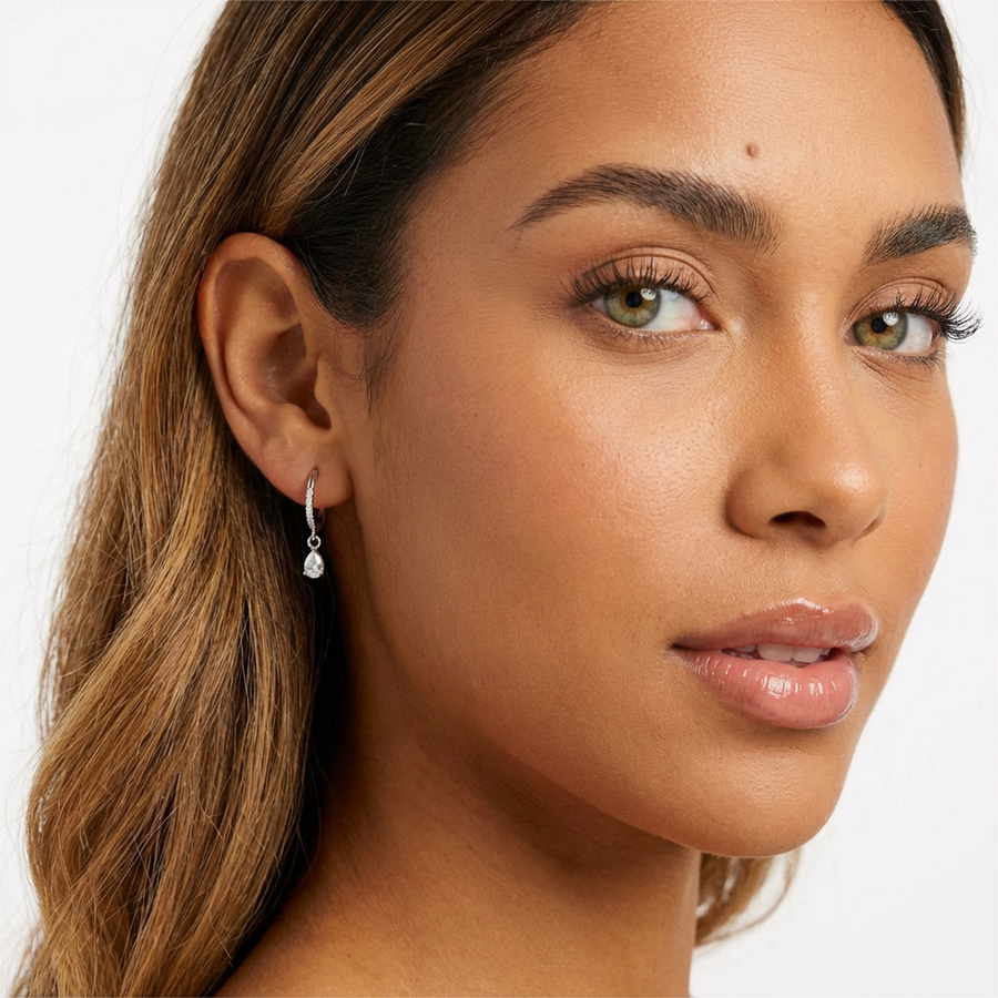 Cerchietto zirconato con goccia pendente in Titanio - Piercing per orecchio