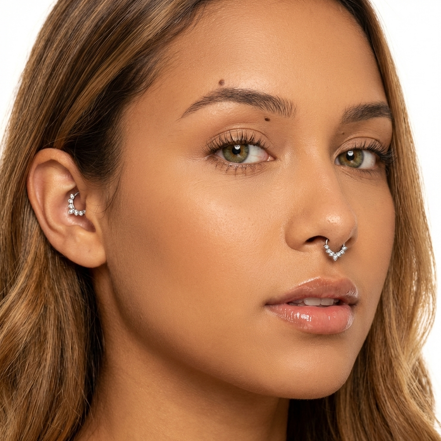 Piercing con foglie di zirconi in Titanio G23 - Piercing per Lobo, helix, daith, septum