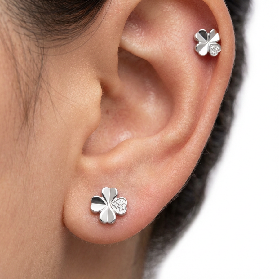 Piercing con quadrifoglio in Titanio - Piercing per orecchio