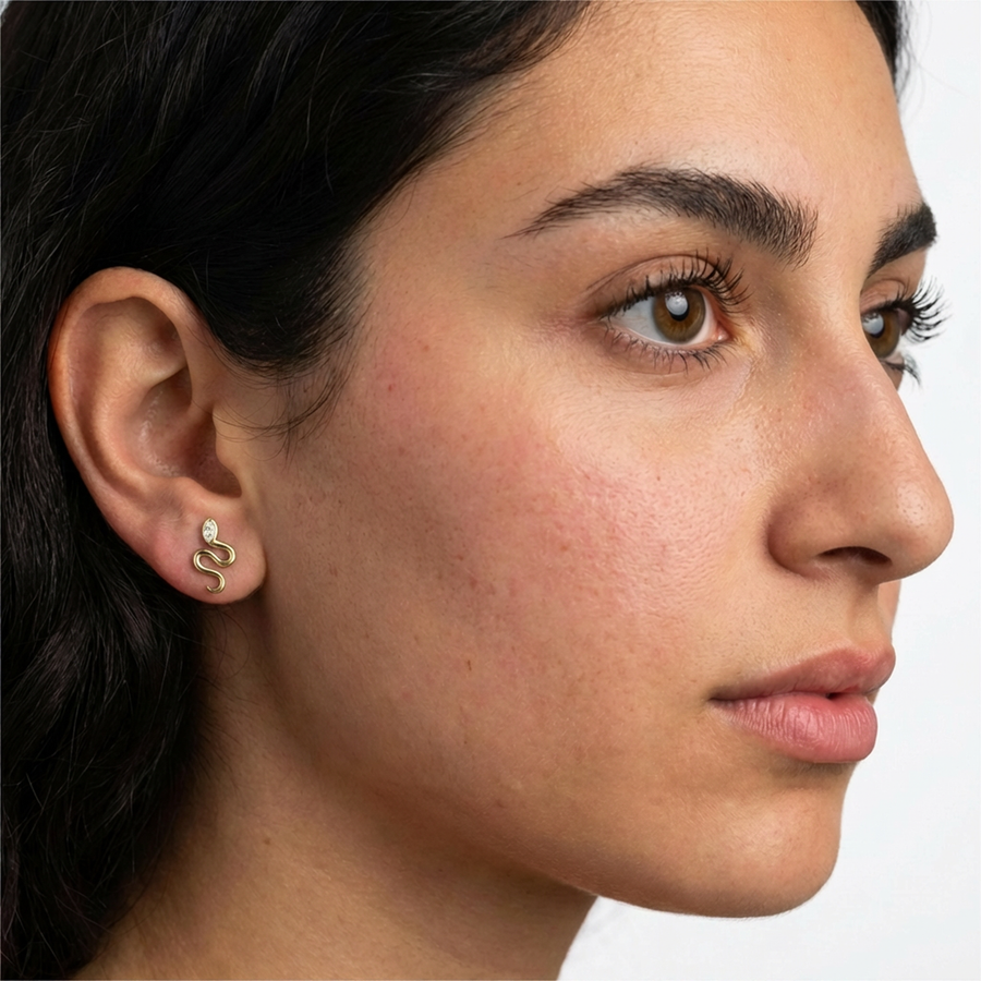 Piercing con serpente e zircone in Titanio G23- Piercing per Lobo, helix, forward helix, conch, flat, tragus