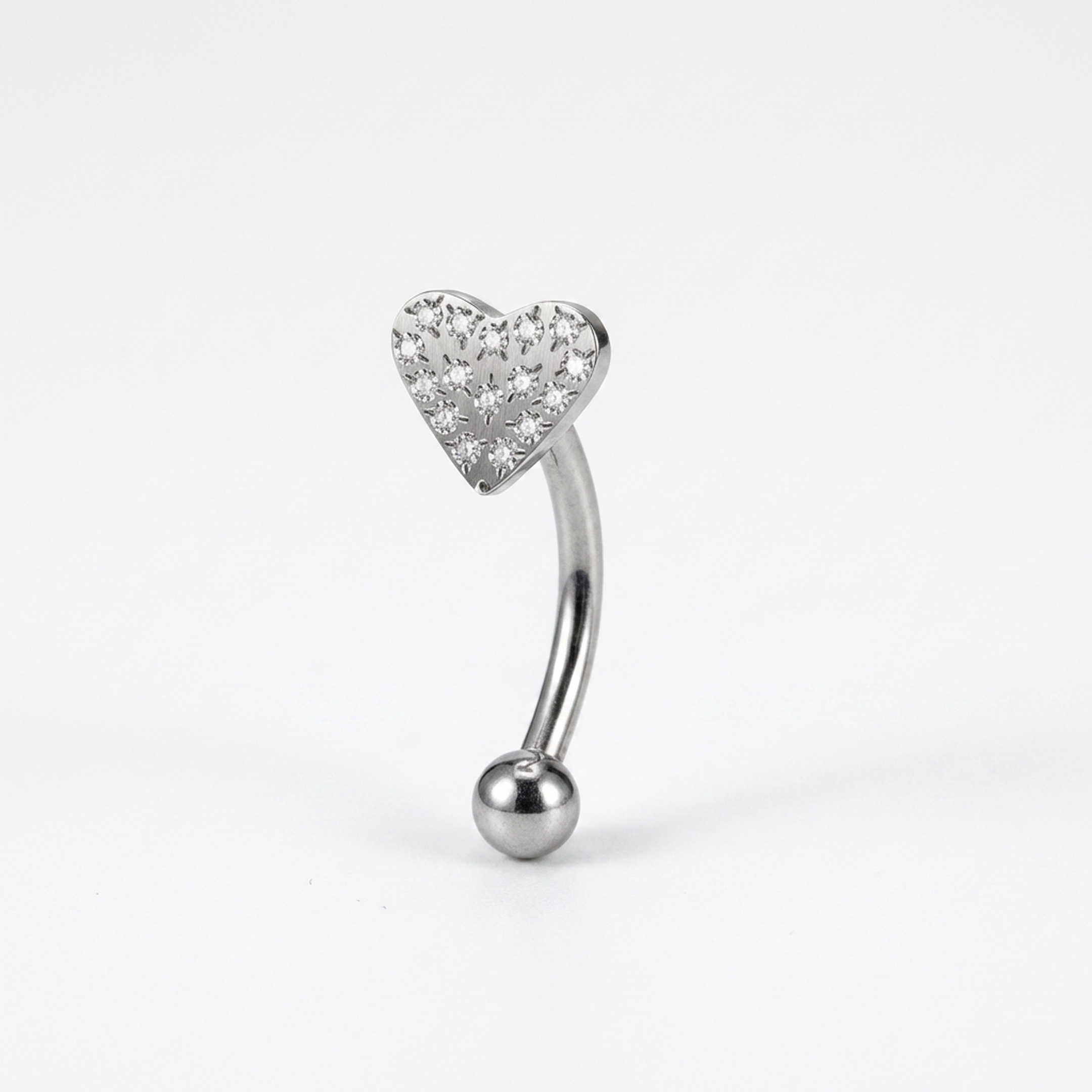 Piercing con cuore zirconi in Titanio G23 - Piercing per Rook e Snug
