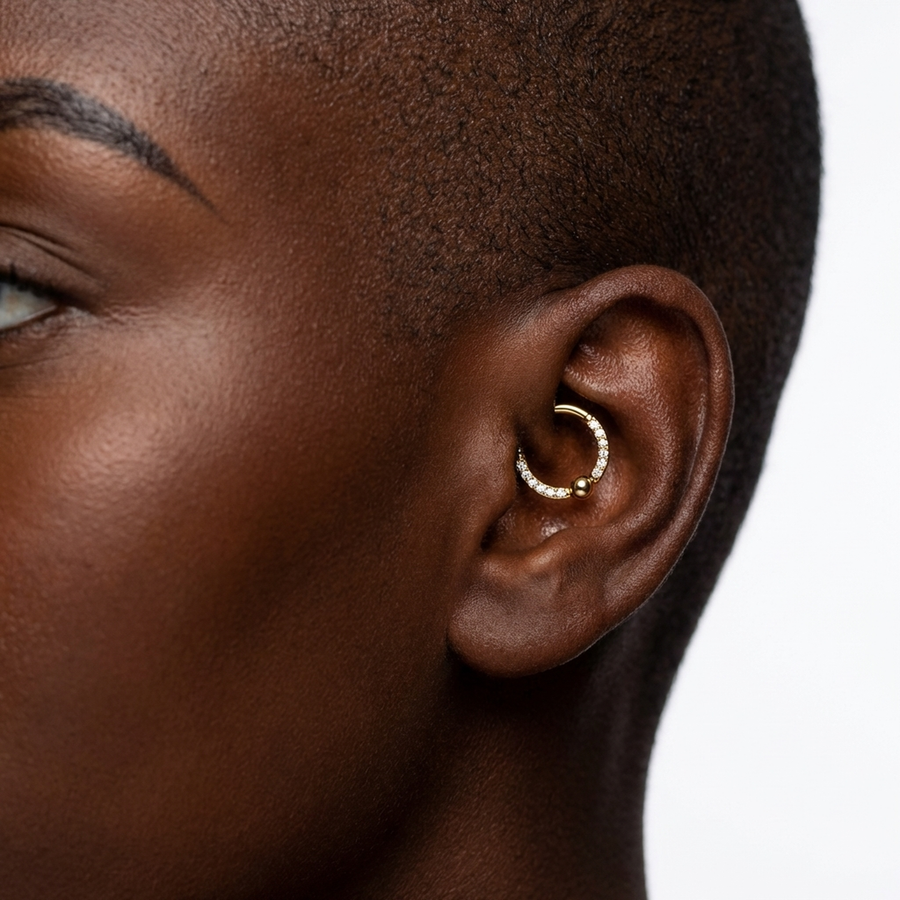 Piercing con zirconi e pallina in Titanio G23 - Piercing per Lobo, helix, daith, septum