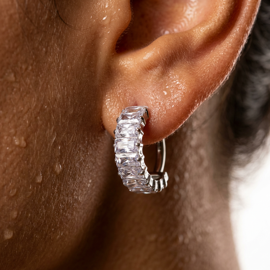 Piercing con zirconi in Titanio G23 - Piercing per lobo, helix, forward helix, tragus