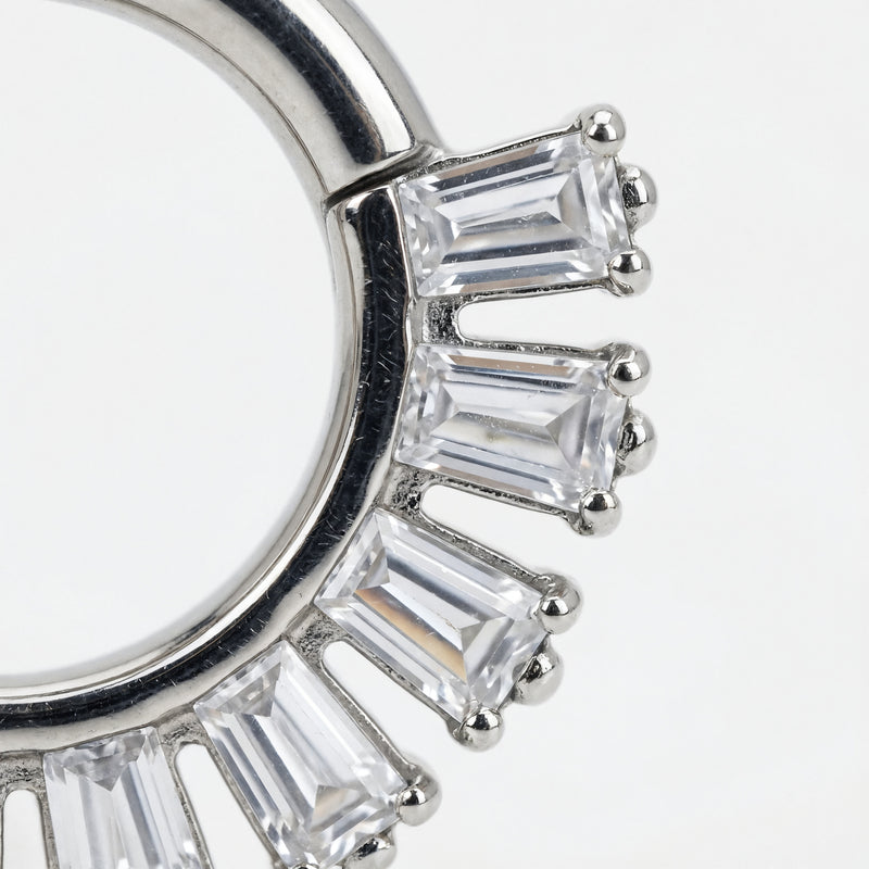 Piercing con zirconi in Titanio G23 - Piercing per Lobo, helix, daith, septum