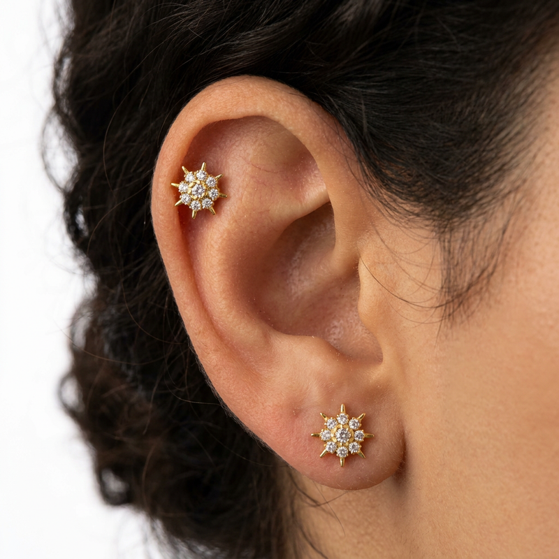 Barretta con formina di zirconi e punte in Titanio - Piercing per orecchio