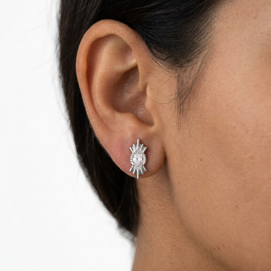 Barretta con zircone in Titanio - Piercing per orecchio
