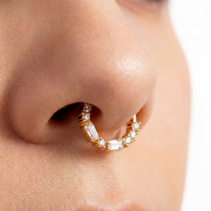 Cerchietto con zirconi in Acciaio Chirurgico 316L - Piercing per orecchio / naso