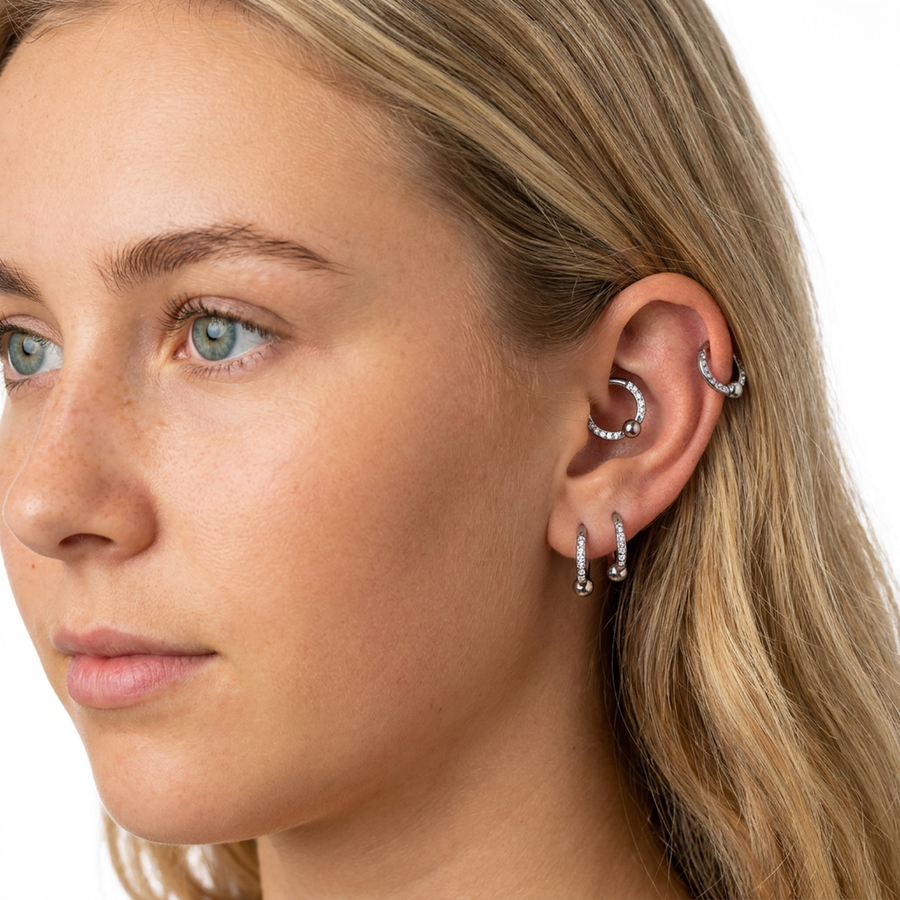 Cerchietto con zirconi e pallina in Acciaio Chirurgico 316L - Piercing per orecchio/ naso
