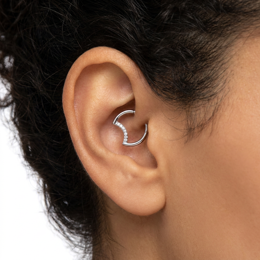 Piercing mezza luna con zirconi in Titanio G23 - Piercing per Lobo, helix, daith, septum