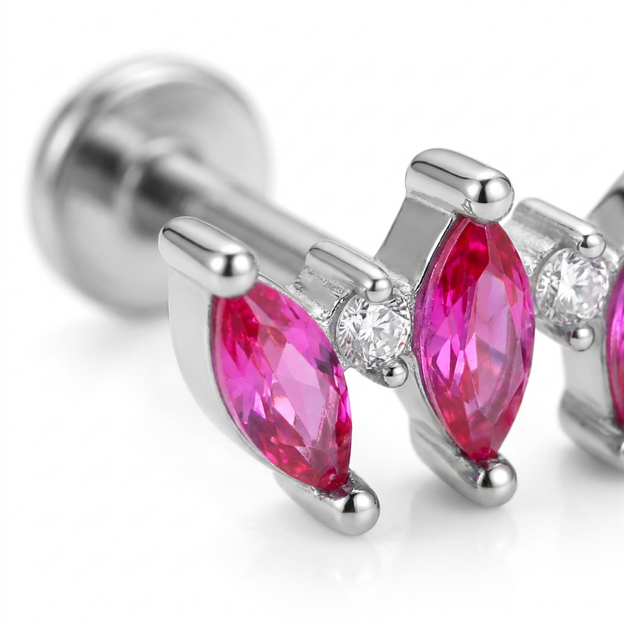 Piercing con zirconi fucsia in Titanio G23- Piercing per Lobo, helix, forward helix, conch, flat, tragus