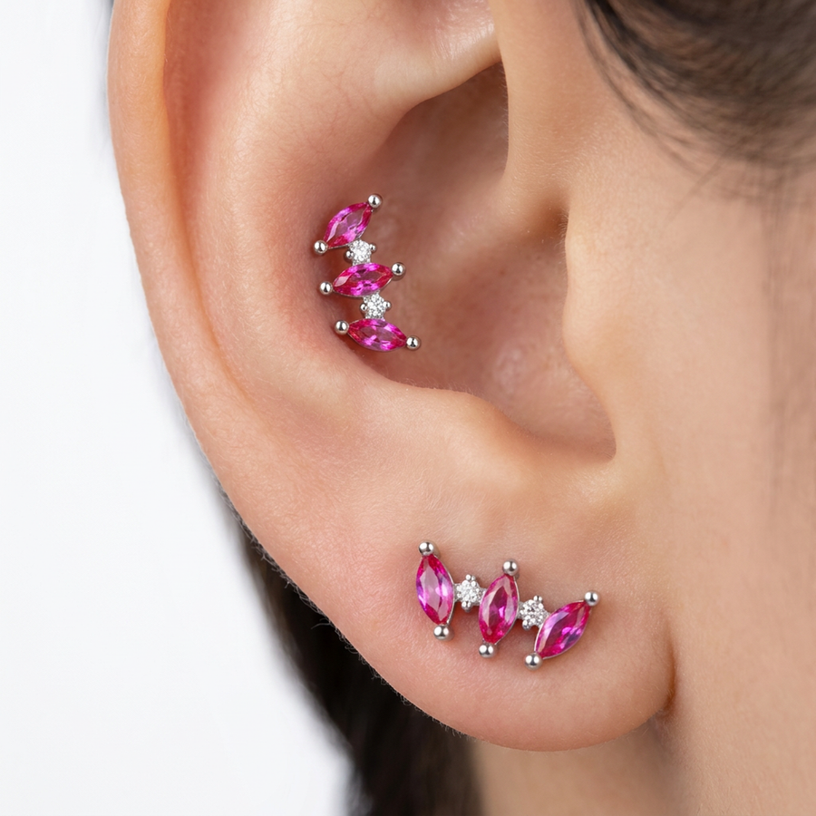 Piercing con zirconi fucsia in Titanio G23- Piercing per Lobo, helix, forward helix, conch, flat, tragus