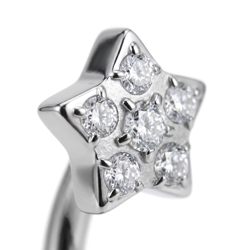 Piercing con stella di zirconi in Titanio G23 - Piercing per Rook, snug, eyebrow