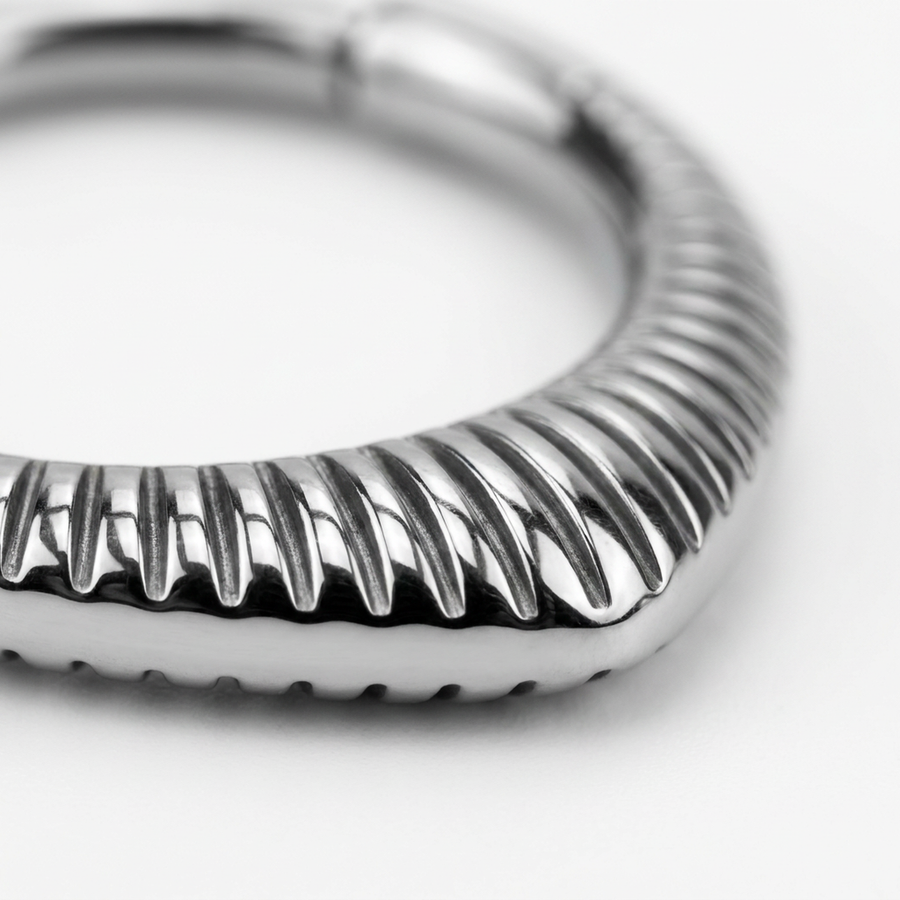 Cerchietto a punta in Acciaio Chirurgico 316L - Piercing per lobo, helix, daith, septum