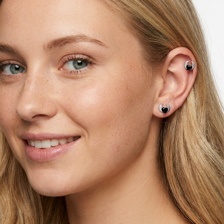 Piercing con cuore di zircone nero in acciaio chirurgico 316L - Piercing per lobo, helix, forward helix, conch, flat, tragus
