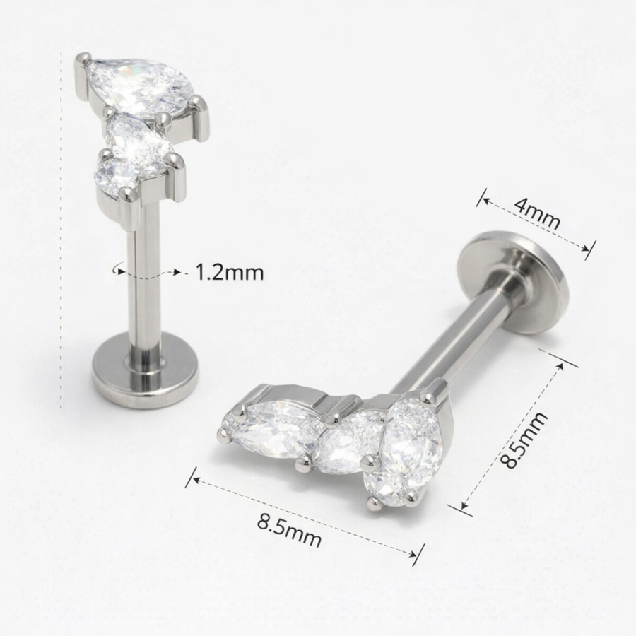 Piercing con tre petali di zirconi in Acciaio Chirurgico 316L - Piercing per lobo, helix, forward helix, conch, flat, tragus