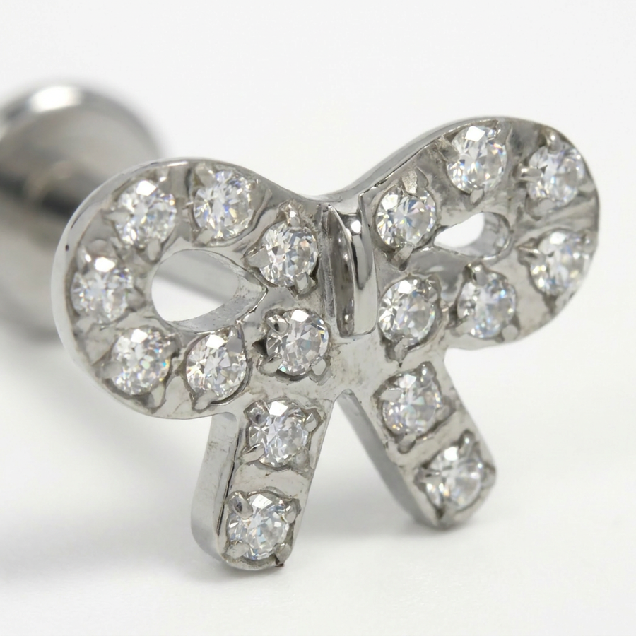 Piercing con fiocco di zirconi in Acciaio Chirurgico 316L - Piercing per lobo, helix, forward helix, conch, flat, tragus