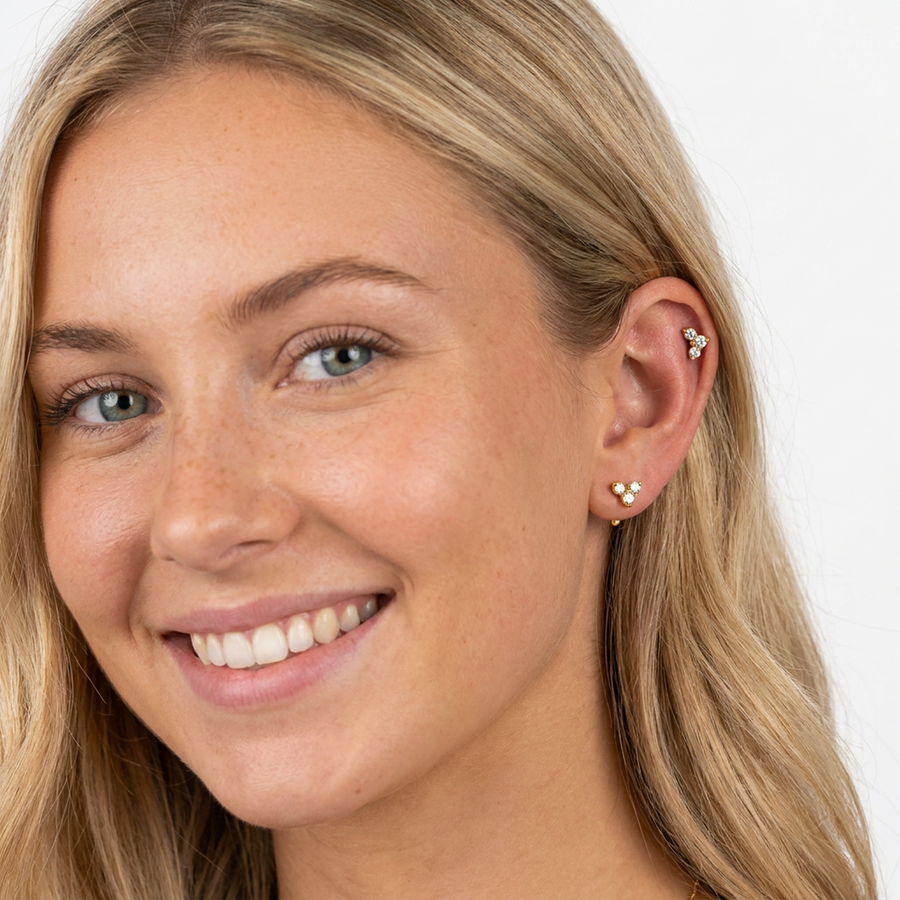 Piercing con tre zirconi in acciaio chirurgico 316L - Piercing per lobo, helix, forward helix, conch, flat, tragus