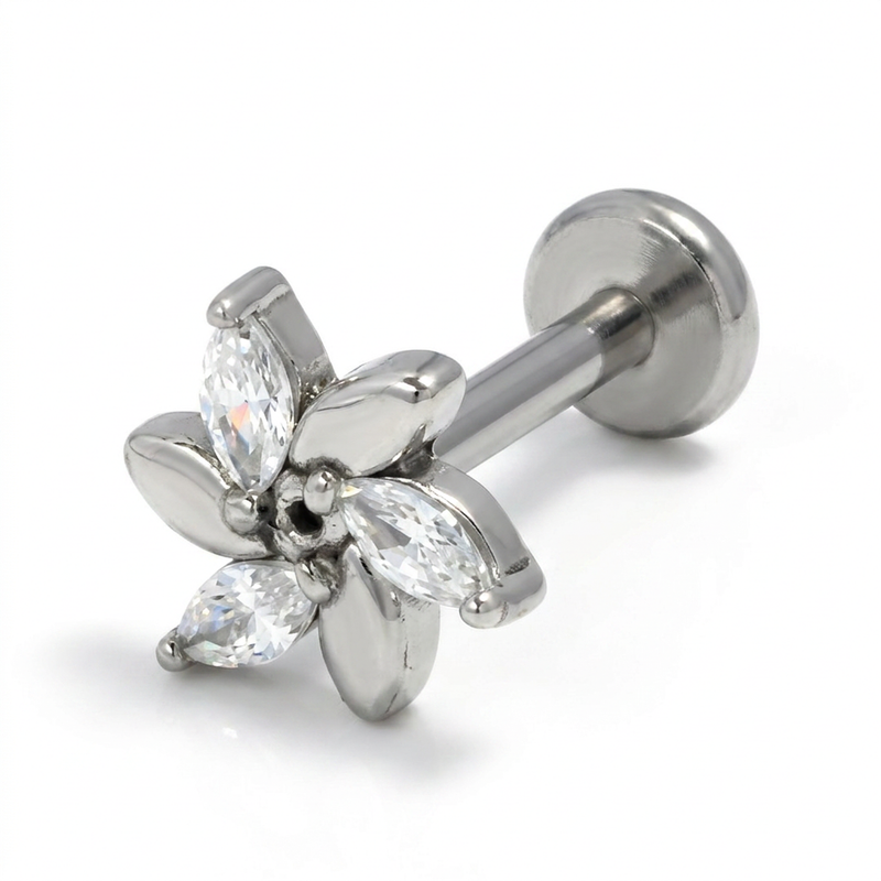 Piercing con fiore di zirconi in Acciaio Chirurgico 316L - Piercing per lobo, helix, forward helix, conch, flat, tragus