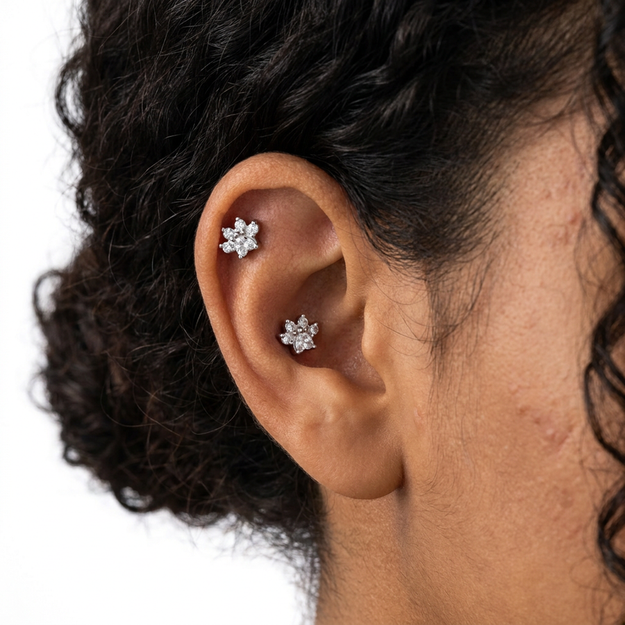 Piercing con zampetta di zirconi in Acciaio Chirurgico 316L - Piercing per lobo, helix, forward helix, conch, flat, tragus