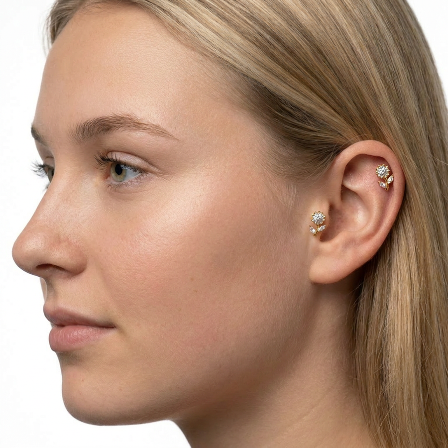Piercing con girasole e zirconi in acciaio chirurgico 316L - Piercing per lobo, helix, forward helix, conch, flat, tragus