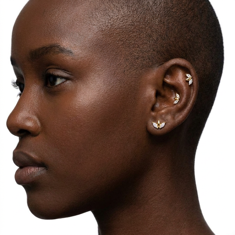 Piercing con tre petali e due zirconi in Acciaio Chirurgico 316L - Piercing per lobo, helix, forward helix, conch, flat, tragus