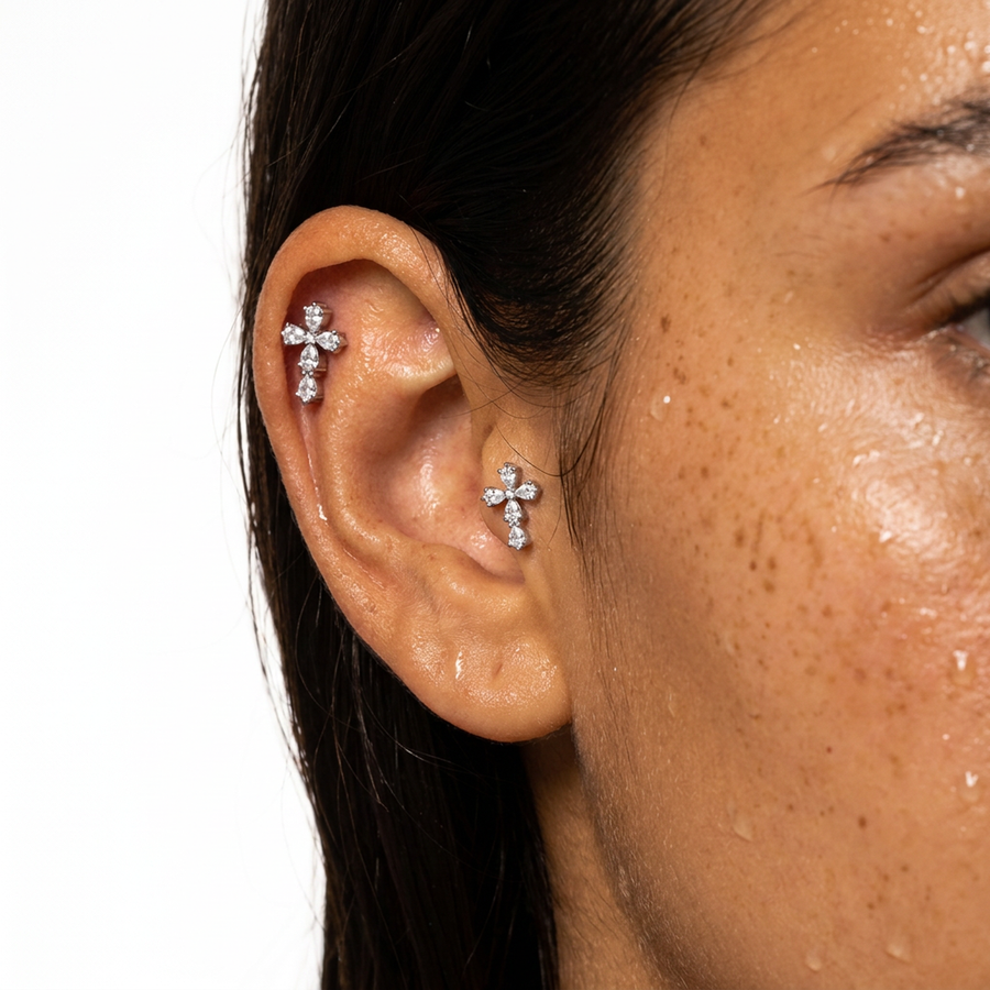 Piercing con croce di zirconi in Acciaio Chirurgico 316L - Piercing per lobo, helix, forward helix, conch, flat, tragus