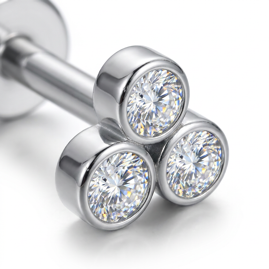 Piercing con tre zirconi in Acciaio Chirurgico 316L - Piercing per lobo, helix, forward helix, conch, flat, tragus