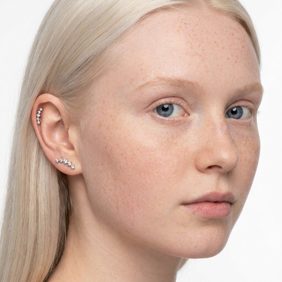 Barretta con cinque zirconi in Acciaio Chirurgico 316L - Piercing per lobo, helix, forward helix, conch, flat, tragus