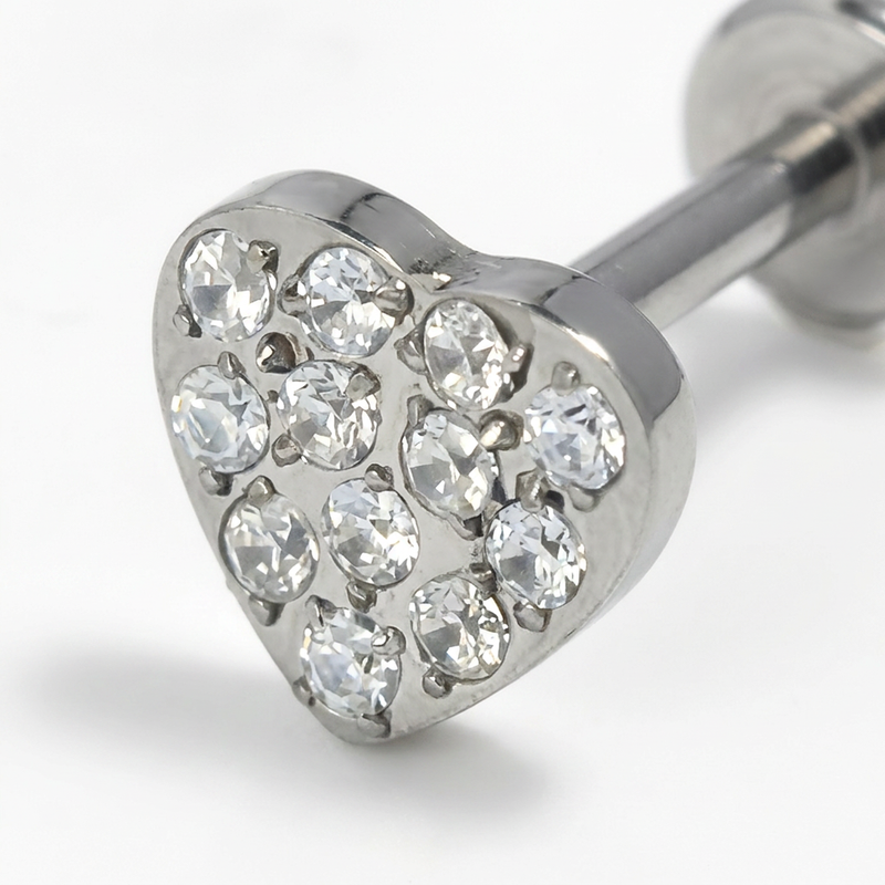 Piercing con cuore con zirconi in Acciaio Chirurgico 316L - Piercing per lobo, helix, forward helix, conch, flat, tragus