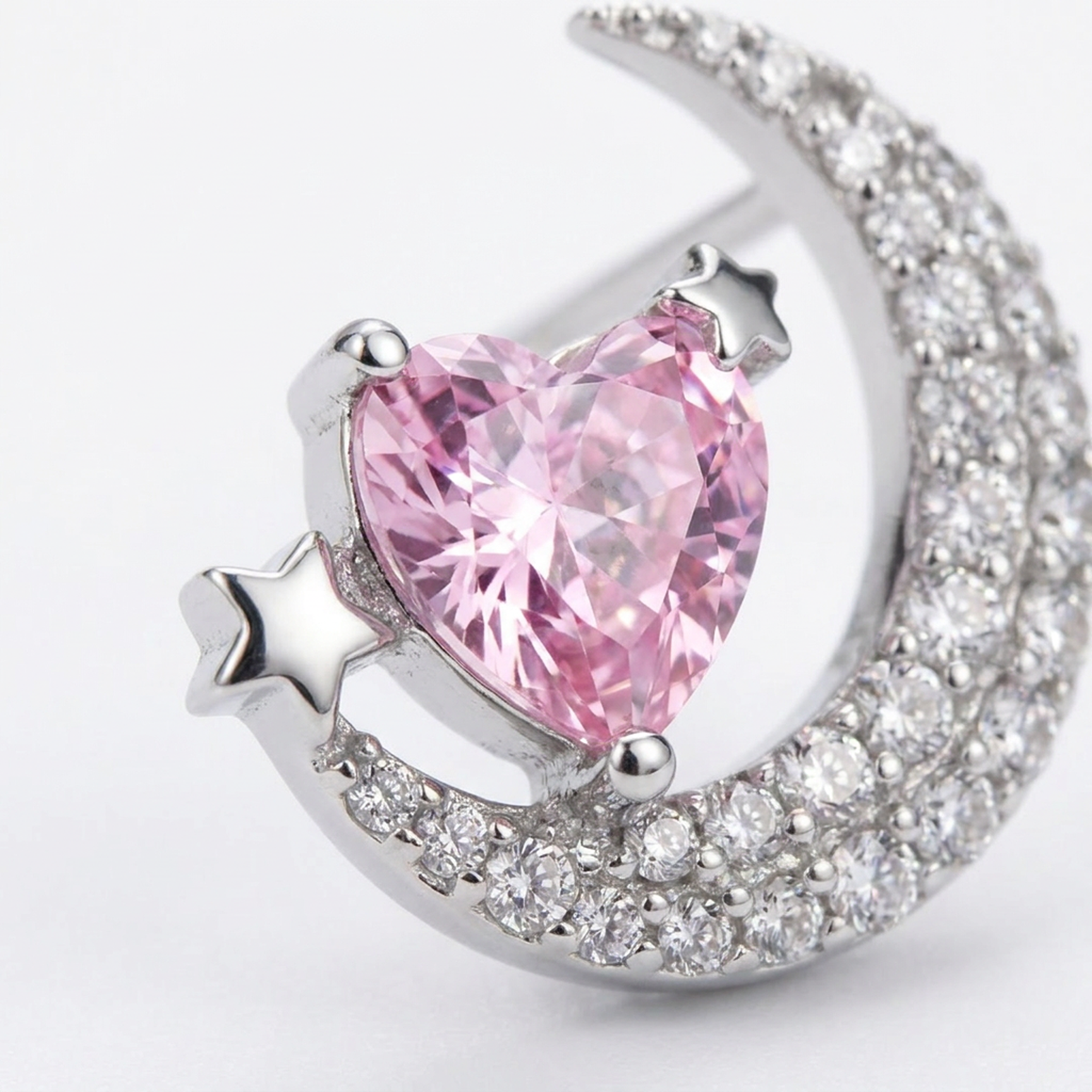 Orecchino con mezza luna e cuore rosa in Argento 925 - Orecchino per lobo