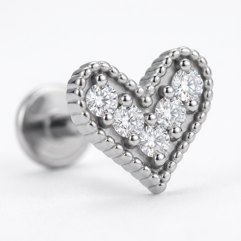 Piercing con cuore in Acciaio Chirurgico 316L - Piercing per lobo, helix, forward helix, conch, flat, tragus