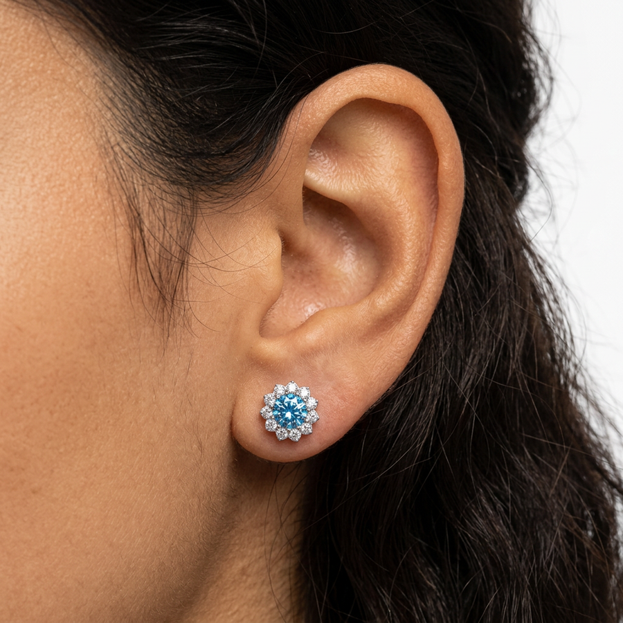 Piercing con fiore e zirconi in Titanio F136- Piercing per Lobo, helix, forward helix, conch, flat, tragus